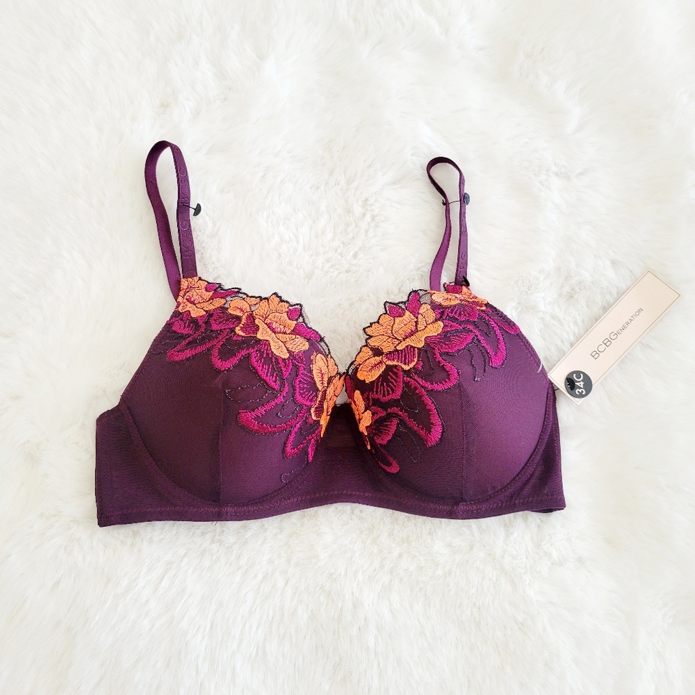 🧡BCBGENERATION PUSH UP EMBROIDERY BRA SIZE 34C
